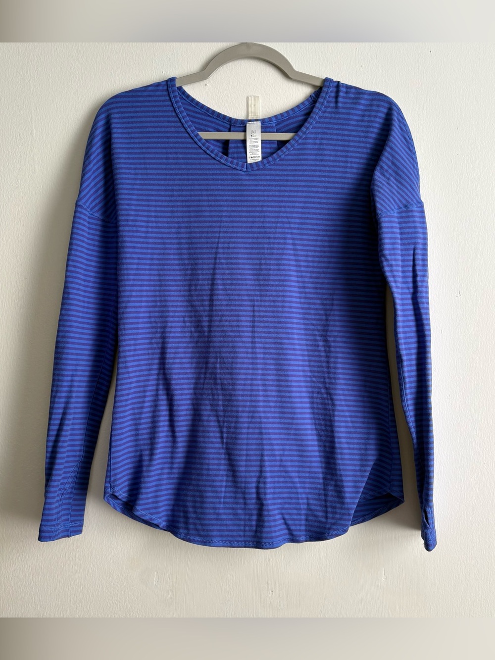 ivivva Girls Activewear T-Shirt Size 14 Blue Purple Striped Long Sleeve